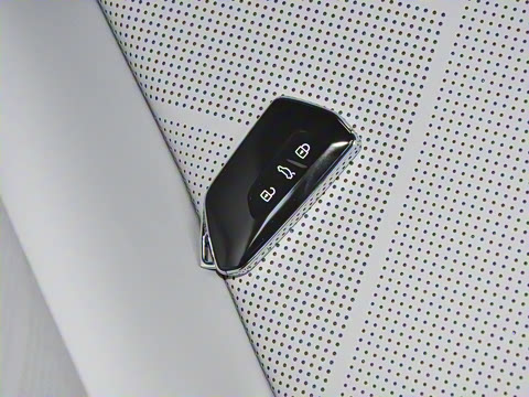 2025�� �Ŀ�� 300TSI R-Line