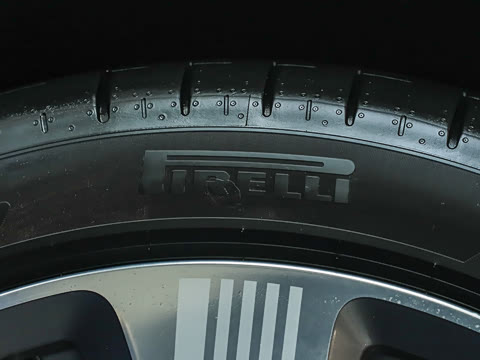 2025�� 102kWh ��ƽ���ر��