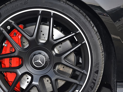 2026�� AMG CLA 45 S 4MATIC+