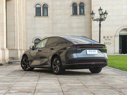 2026�� 550Ultra��ΪǬ��ADS SE��