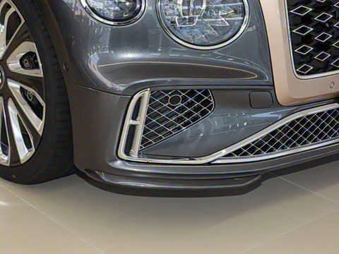 2026�� 4.0T V8 Mulliner