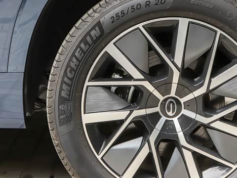 2025�� Ǭ�� UItra 5��