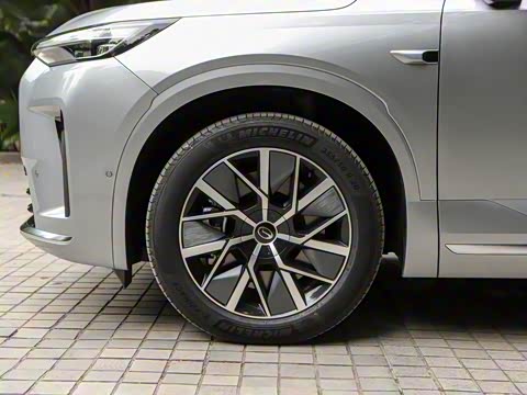 2025�� Ǭ�� UItra 5��