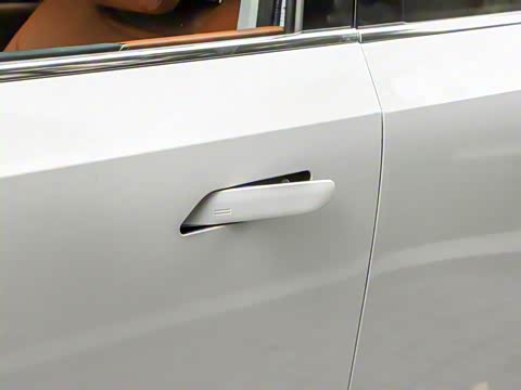 2025�� Ǭ�� UItra 6��