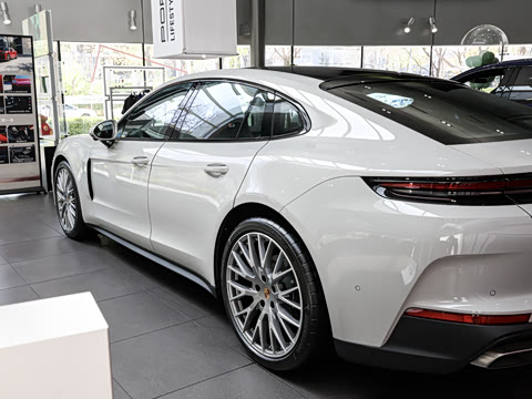 2026�� Panamera ������ 2.9T