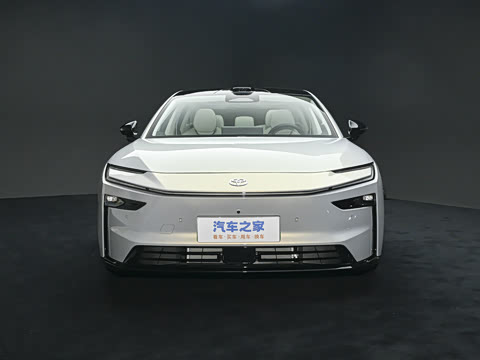 2026�� 710 Ultra�����״��