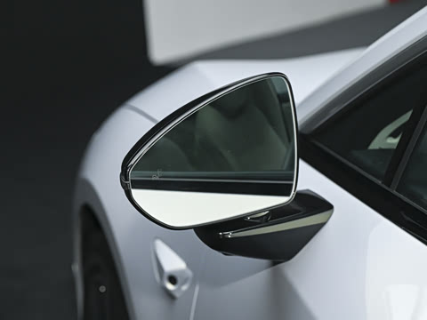 2026�� 710 Ultra�����״��