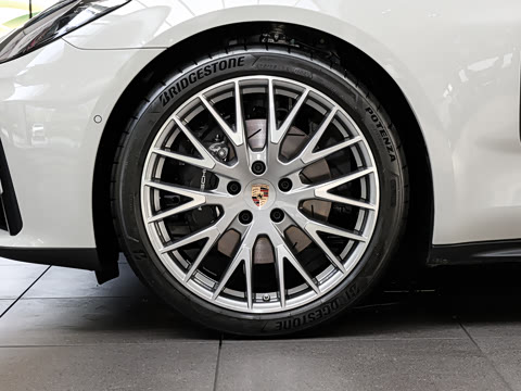 2026�� Panamera ������ 2.9T