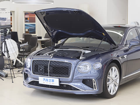 2026�� 4.0T V8 ��׼��