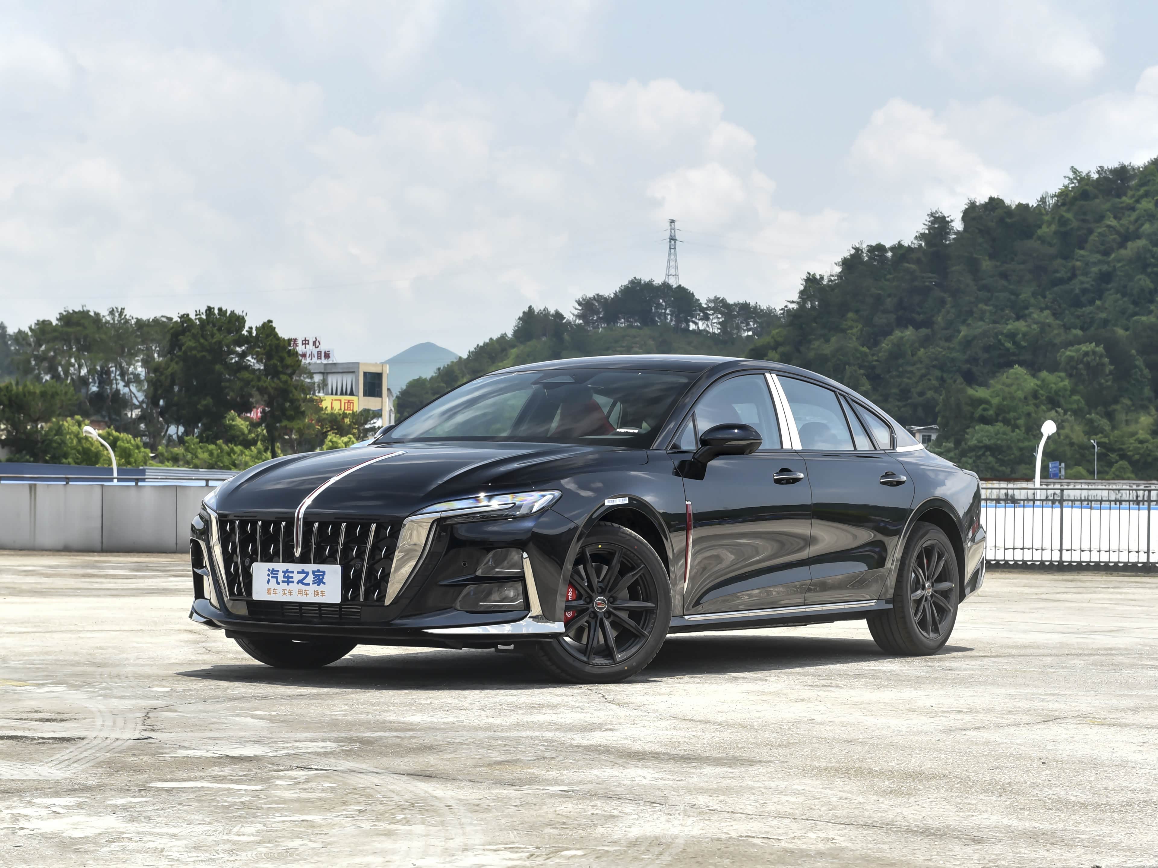 Hongqi H6