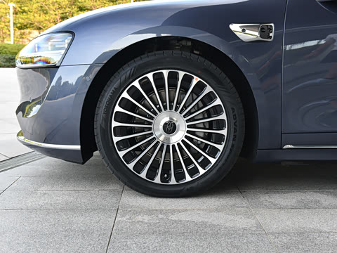 2025�� ���� ����Ultra