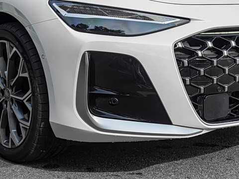 2026�� 2.0T quattro ������