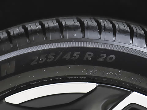 2026�� ���� 1704 Max