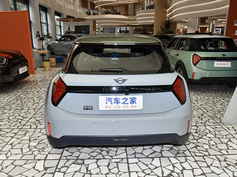 2025�� PAUL SMITH ���ʦ��