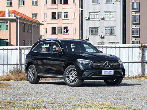 2026�� GLC 300 L 4MATIC ������ 7��