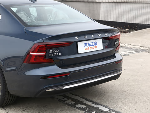 2027�� B4 ���ݺ�����