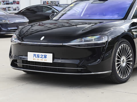 2025�� ���� Ultra��������