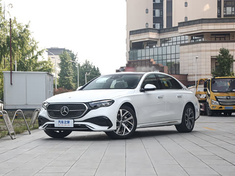 2025�� �Ŀ� E 300 L ʱ���˶���