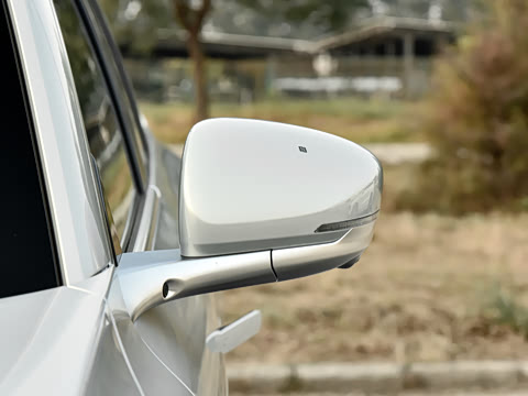 2025�� �Ŀ� ����Max