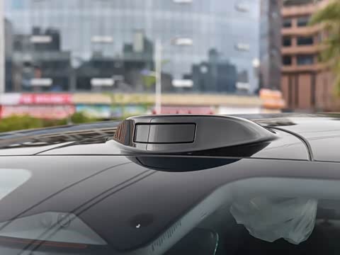 2026�� 225km EM-i Զ�����ǺӰ�