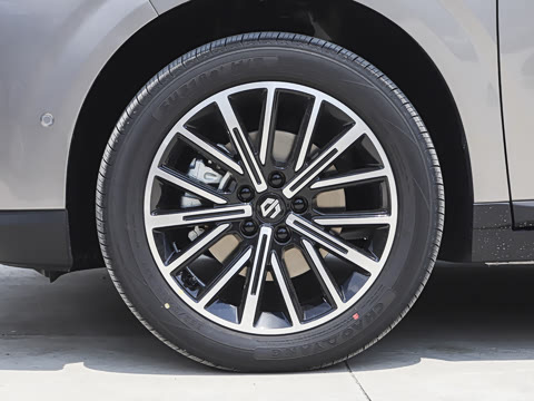 2027�� 610������