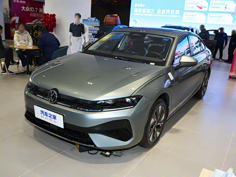 2026�� L 300TSI DSG ��Ӣ��