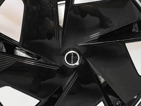 2025�� ������������ Ultra