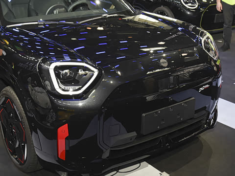 2025�� �Ŀ� JOHN COOPER WORKS