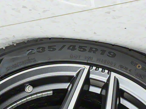 2025�� 630 Max��