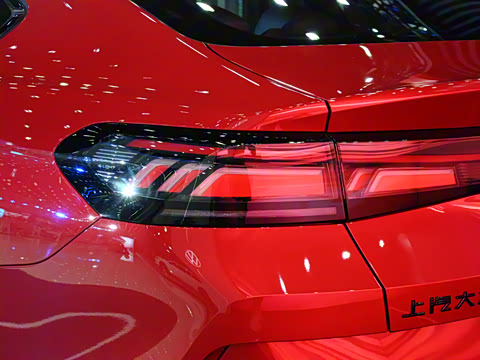 2026�� ���L GTS 380TSI ����������