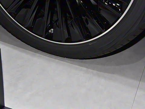 2026�� E 300 �������˶���