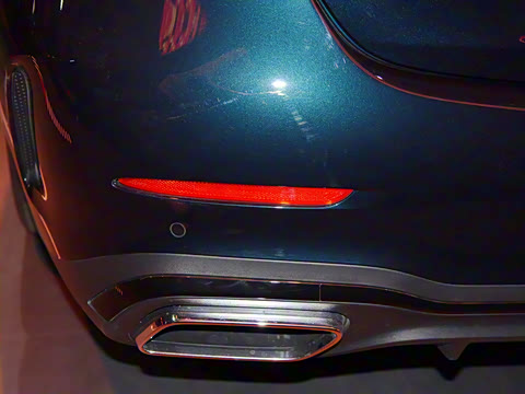 2026�� C 260 L �ҹ�˶���