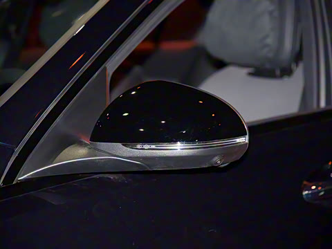 2026�� C 260 L �ҹ�˶���