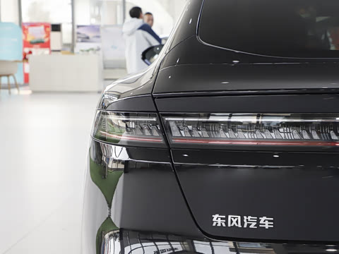 2025�� ���� 650MaxѲ����