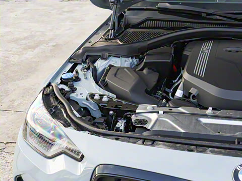 2025�� M240i xDrive