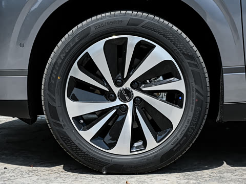2026�� EV  605�캽��