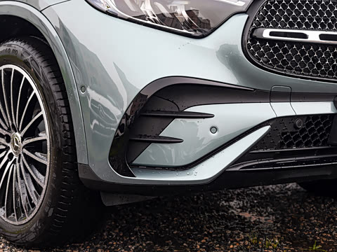 2025�� �Ŀ� GLC 300 4MATIC ����SUV