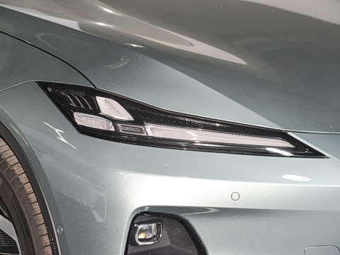 2026�� 550Ultra��ΪǬ��ADS SE��