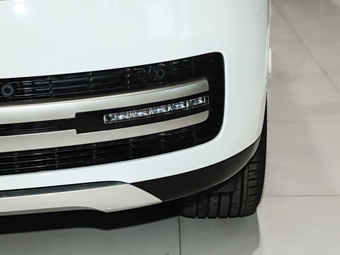 2025�� 3.0 L6 400PS ʢ���ӳ���