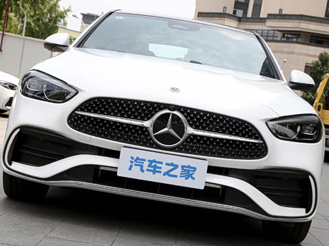 2026�� �Ŀ� C 260 L �˶������