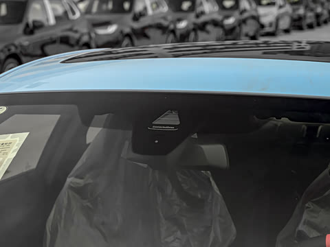 2026�� M240i xDrive