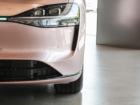 2025�� ���� Ultra�������� (896�߼����״