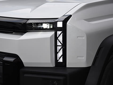 2025�� 215Զ�а�