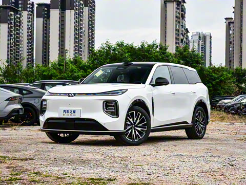 2025�� 215����������