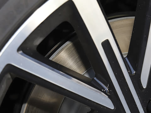 2025�� 550������