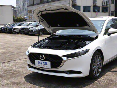 2025�� 2.0L �Զ���ҫ��