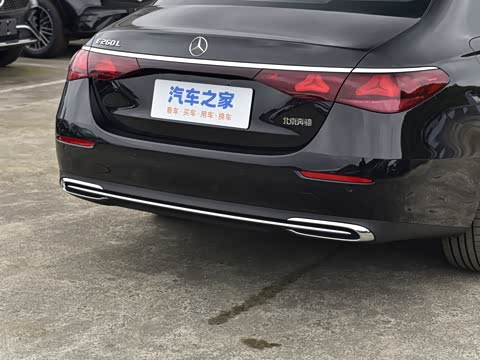 2026�� �Ŀ� E 260 L �����