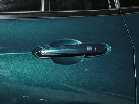 2025�� 2.0T ���������������������