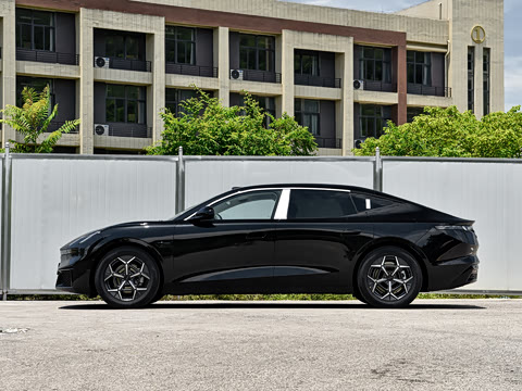2026�� 701 ������ Ultra