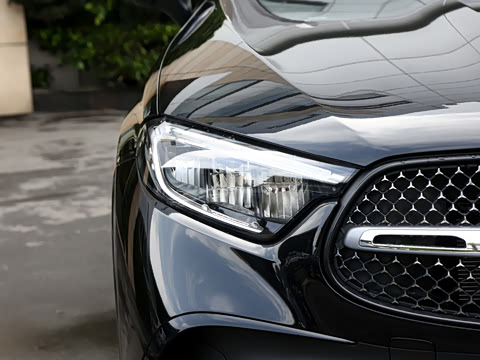 2026�� �Ŀ� GLC 300 L 4MATIC ������ 5��